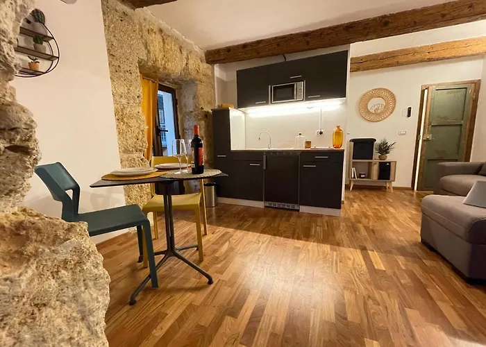 Corrieri Little Apartment